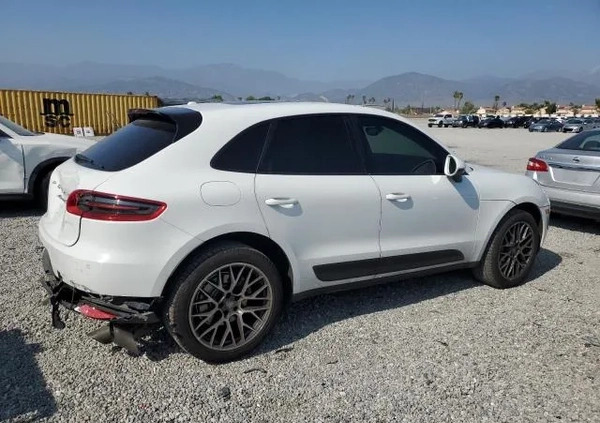 Porsche Macan cena 75900 przebieg: 79454, rok produkcji 2018 z Sławków małe 56